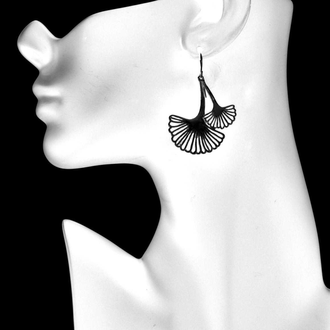 Ginkgo Cascading Leaf Earrings - Gunmetal