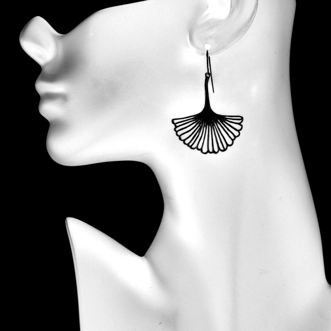 Ginkgo Leaf Earrings (Large) - Gunmetal